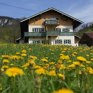  Apartment Perllehen