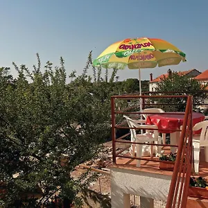  Ferienhaus Gorgeous In With Wifi Kroatien